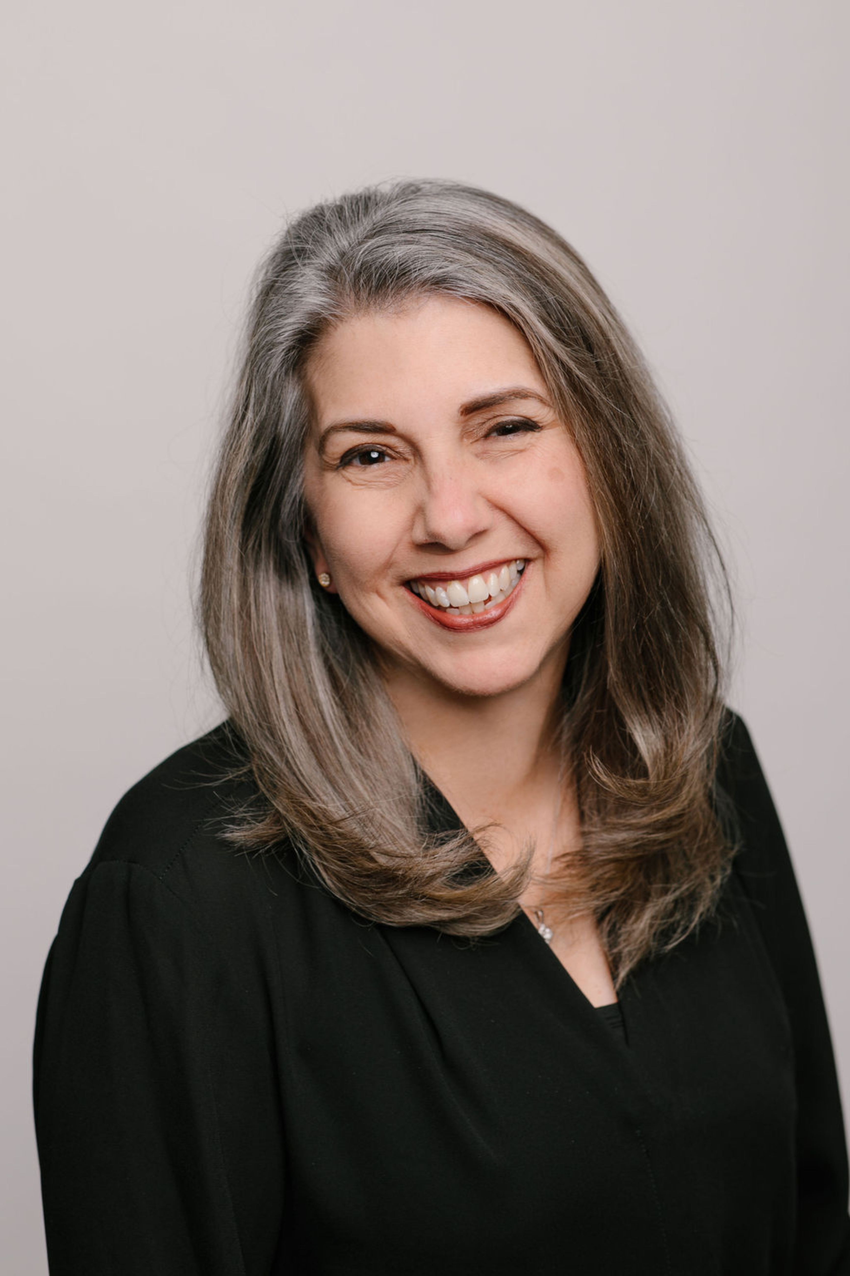Kim Jennings - resized headshot